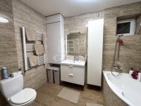 Nyáregyháza Családi ház