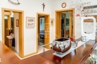 Üröm Családi ház