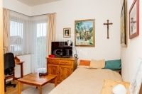 Üröm Családi ház