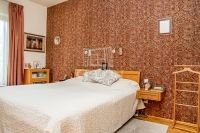 Üröm Családi ház