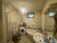 Palotabozsok Családi ház