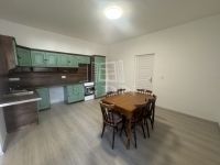 Eladó házrész Mohács, 71m2