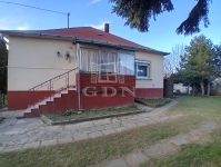 Szentgál Családi ház