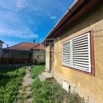 Eladó családi ház Balatonkenese, 58m2