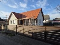 Nemesvámos Családi ház