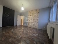 Pétfürdő Lakás (téglaépítésű)