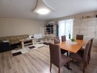 Eladó családi ház Zánka, 286m2