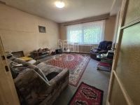 Eladó lakás (téglaépítésű) Várpalota, 64m2