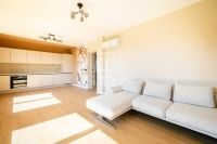 Eladó lakás (téglaépítésű) Alsóörs, 84m2