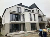 Eladó lakás (téglaépítésű) Budapest III. kerület, 143m2