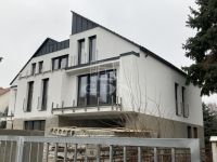 Eladó lakás (téglaépítésű) Budapest III. kerület, 117m2