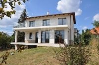 Nagykovácsi Családi ház