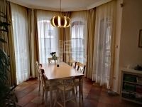 Nagykovácsi Családi ház