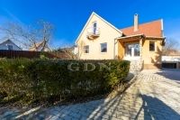 For sale family house Göd, 300m2