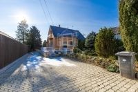 Eladó családi ház Göd, 300m2