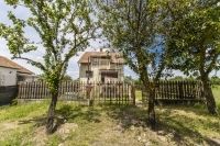 Eladó családi ház Tura, 205m2
