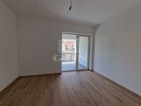 Hatvan Lakás (téglaépítésű)