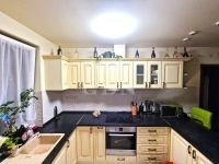 Eladó családi ház Törökbálint, 290m2