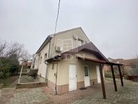 Eladó családi ház Vecsés, 380m2