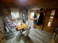 Eladó családi ház Erdőkertes, 56m2