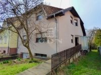 Eladó ikerház Budapest XVI. kerület, 220m2