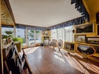 Eladó üzlethelyiség Hatvan, 143m2