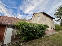 Eladó családi ház Monor, 122m2