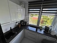 Budapest XVI. kerület Lakás (csúsztatott zsalu)