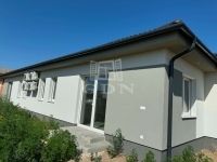 Eladó családi ház Kecskemét, 92m2