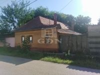 Eladó családi ház Cegléd, 90m2