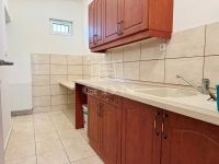 Szigethalom Üzlethelyiség