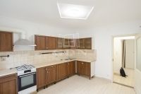 Tököl Lakás (téglaépítésű)