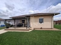 For sale semidetached house Kiskunlacháza, 75m2