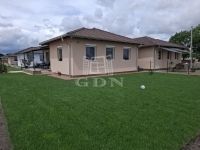 Kiskunlacháza Ikerház