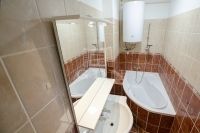 Tököl Lakás (téglaépítésű)