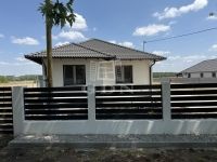 Продается частный дом Sülysáp, 93m2