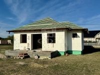 For sale family house Dány, 92m2