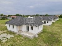 For sale family house Gyöngyöshalász, 97m2