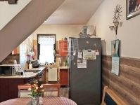 Pilisborosjenő Sorház