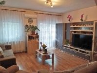 Pilisborosjenő Sorház