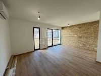 Eladó sorház Vác, 68m2