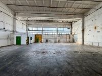 Kiadó raktár Vác, 324m2