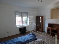 Budapest XVI. kerület Üzlethelyiség