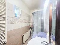 Baktüttös Családi ház