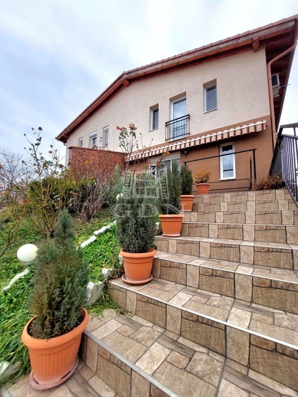 For sale Budapest XXII. kerület Semidetached house