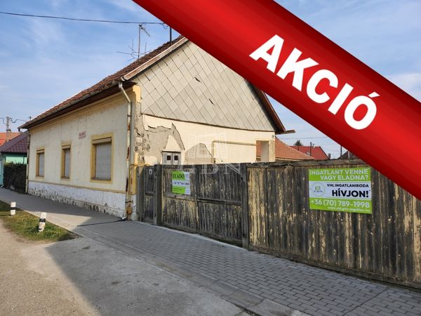 For sale Polgár Family House