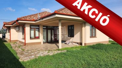 Debrecen Einfamilienhaus - 199.900.000 HUF