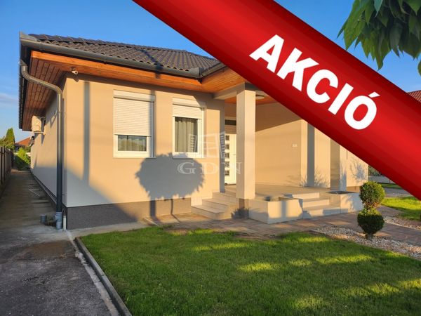 Eladó Újfehértó Családi ház