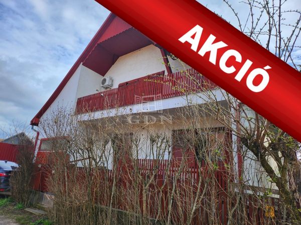 Eladó Polgár Családi ház