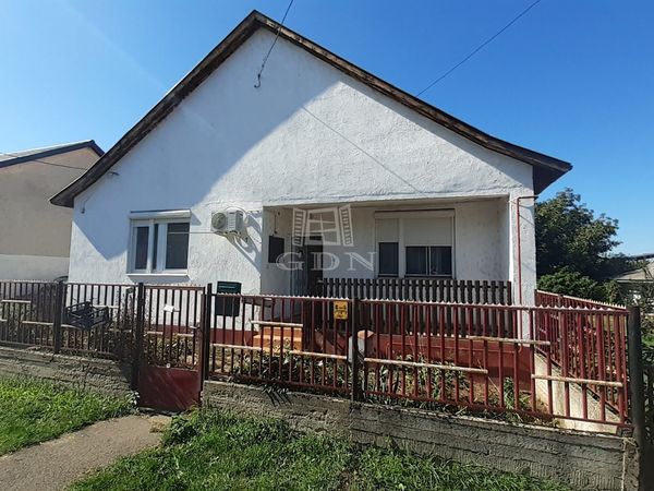 Продается Ebes Частный дом